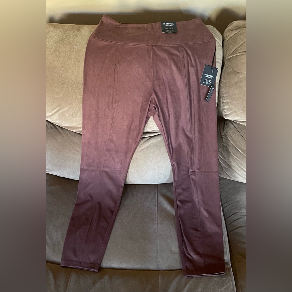 Brand New Simply Vera Vera Wang Leggings